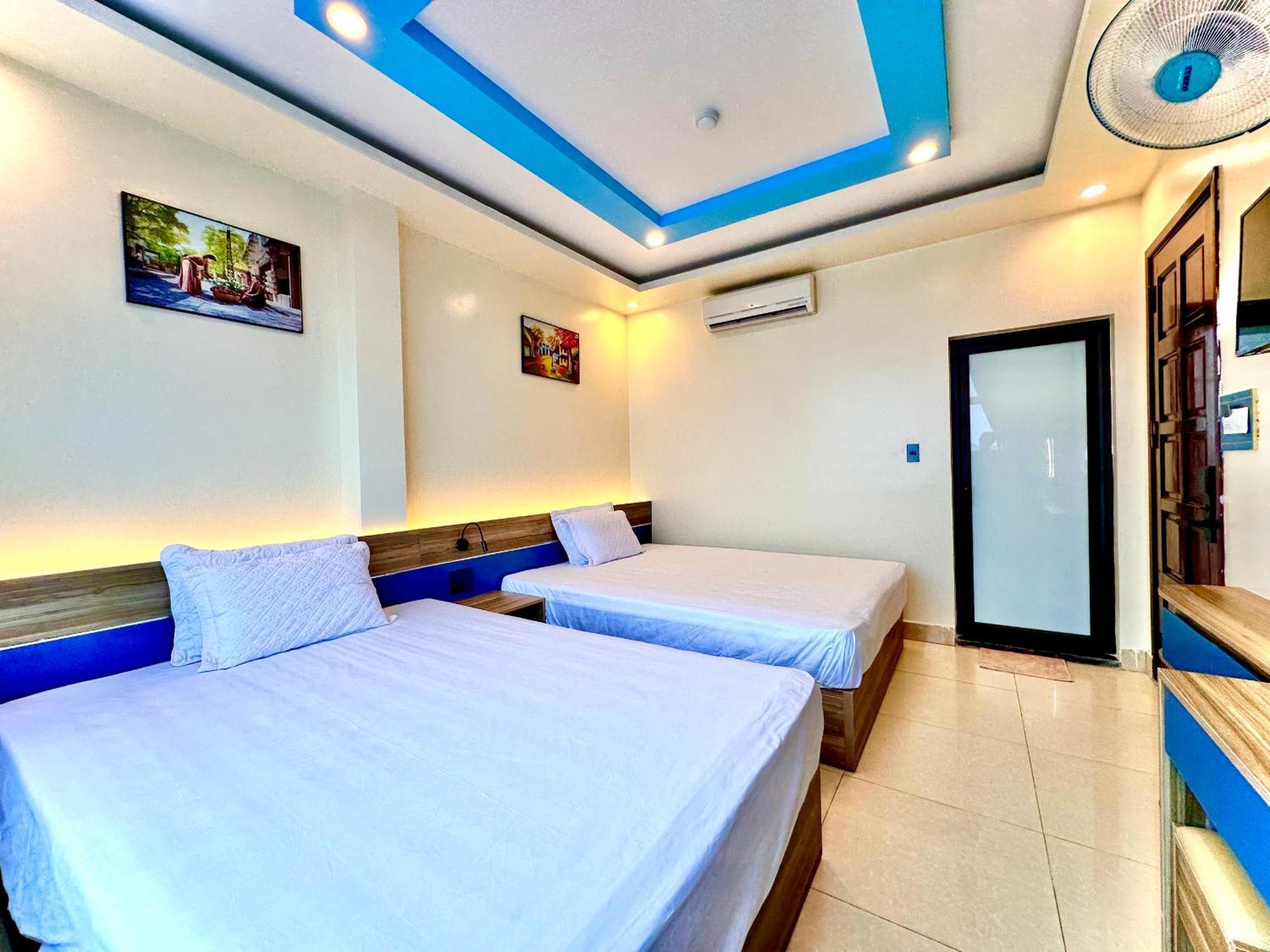 Thu Ha Sea View Hotel Dong Khe Sau Esterno foto